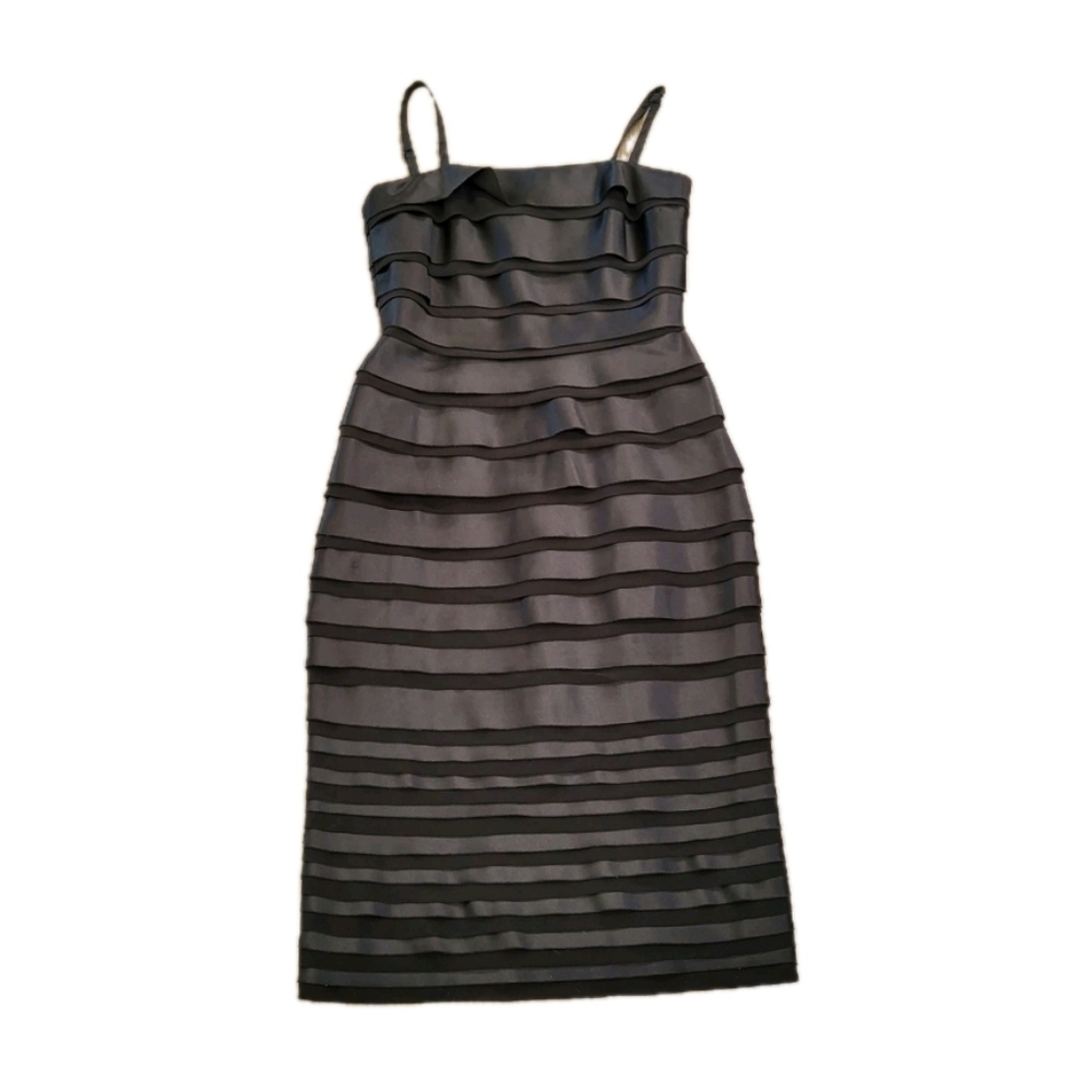 White House Black Market Black Tiered Ruffle Cocktail Dress Strappy Fitted 00